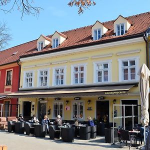 Flex Selfcheckins - Zagreb - Hostel - 8 Rooms - City Centre